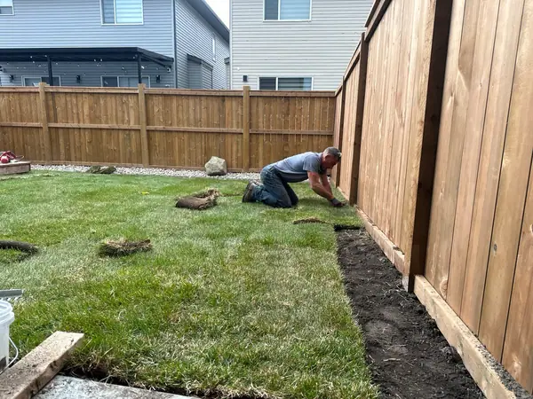 Combo project. Deck, fence, landscaping – photo 5