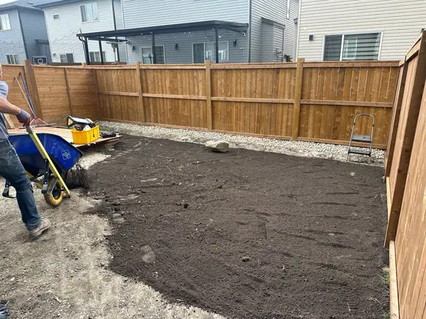 Combo project. Deck, fence, landscaping – photo 6