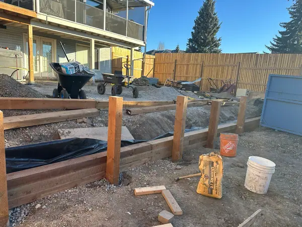 Combo project. Wood retaining wall, paving stones, firepit, leveling – photo 7