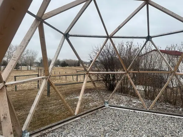 Greenhouse Bearspaw – photo 4