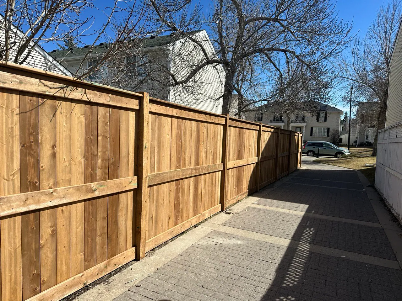 Wood Fence Marda Loop – photo 1