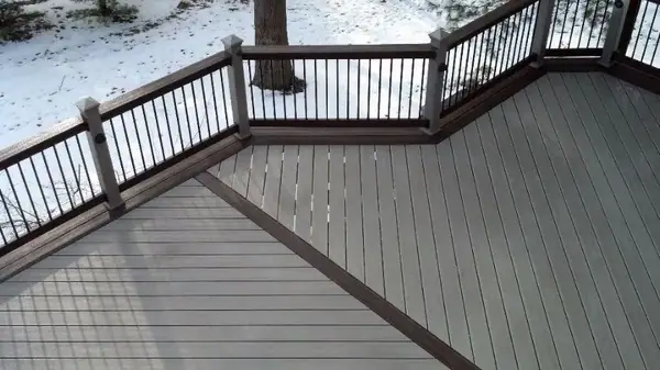 Deck – photo 2
