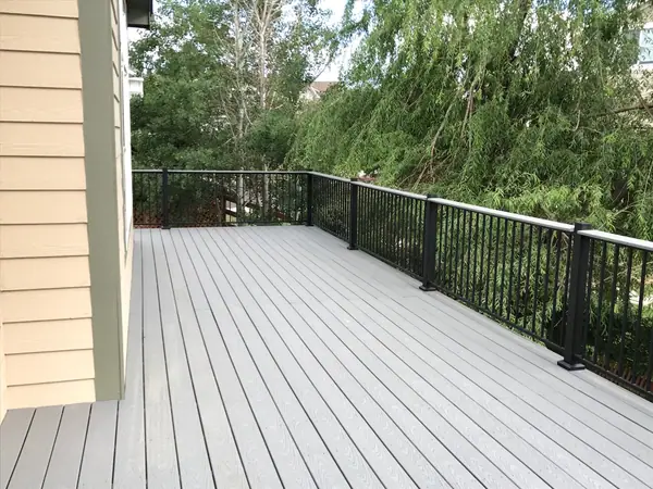 Deck – photo 5