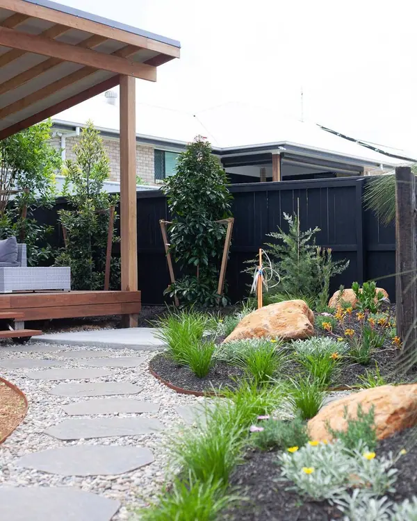Landscaping – photo 12