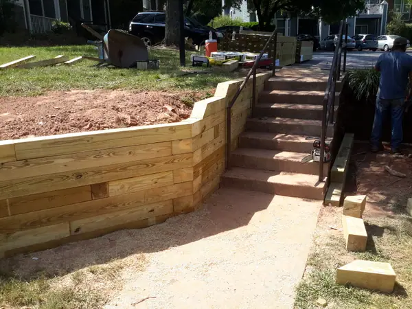 Retaining Wall – photo 3