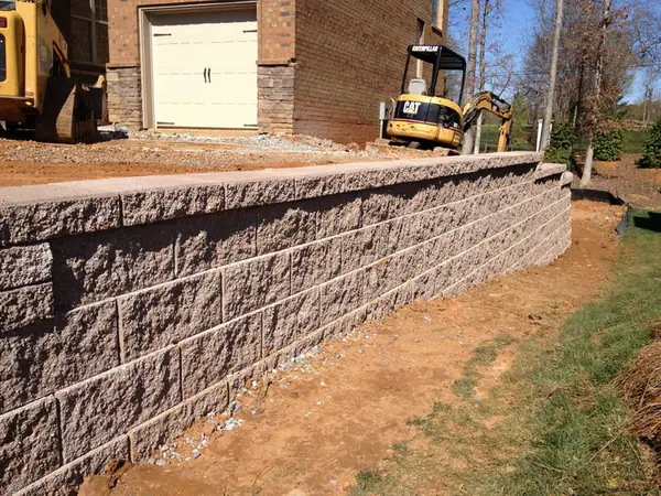 Retaining Wall – photo 11