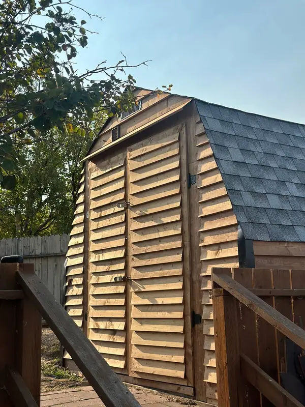 Shed – photo 12